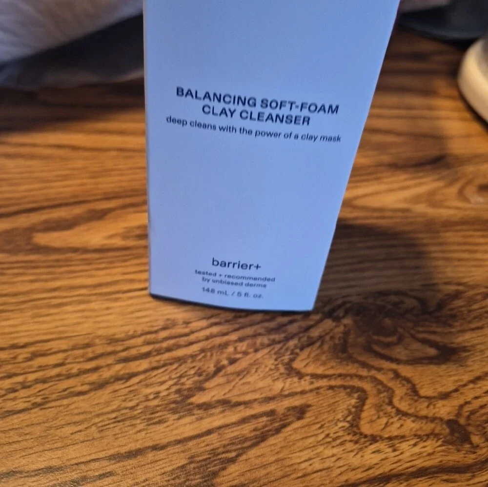 Skinfix Balancing Soft-Foam Clay Cleanser — SkinFix Nwt